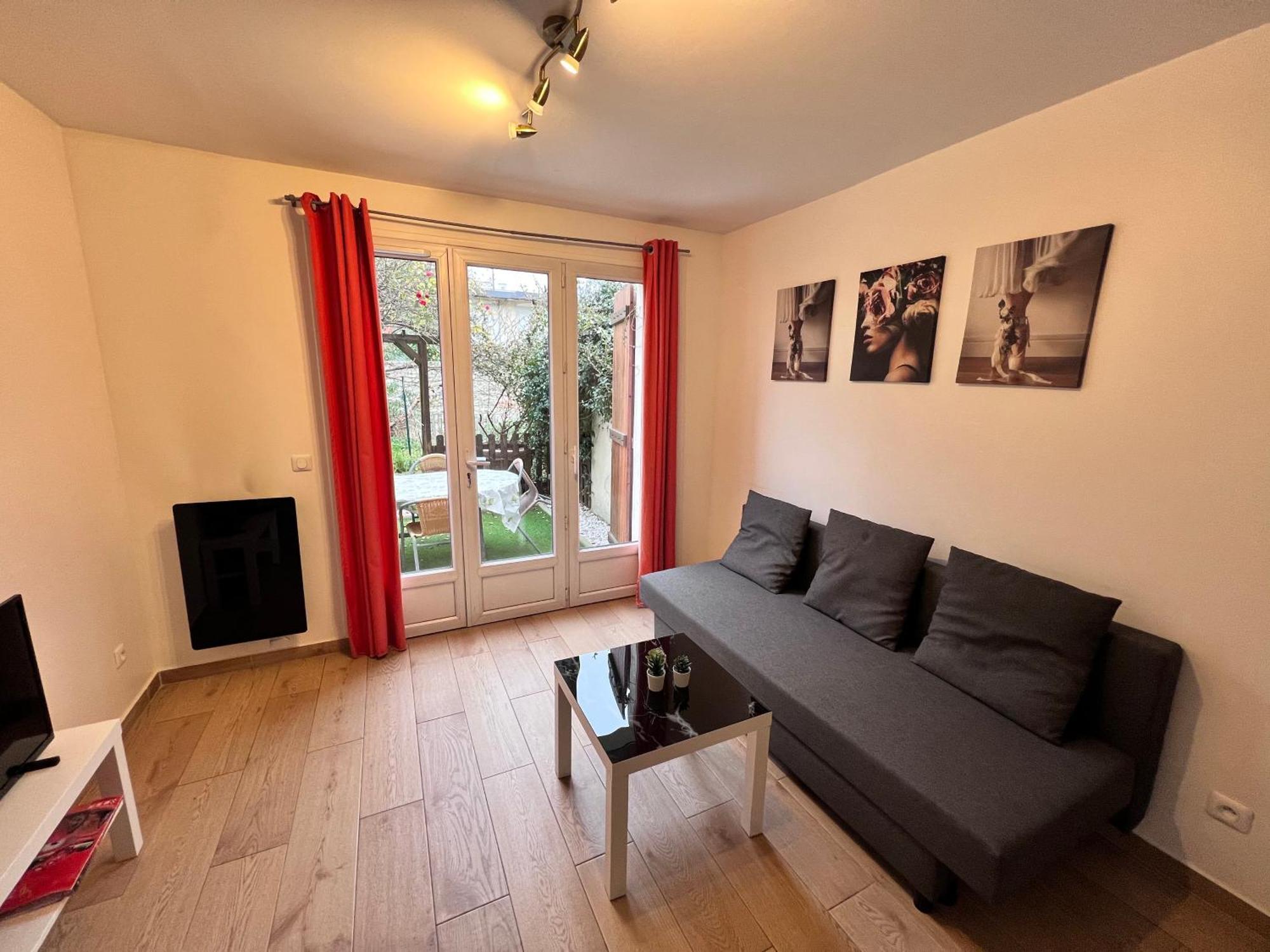 Ferienwohnung F2 Avec Terrasse Saint-Denis  Exterior foto